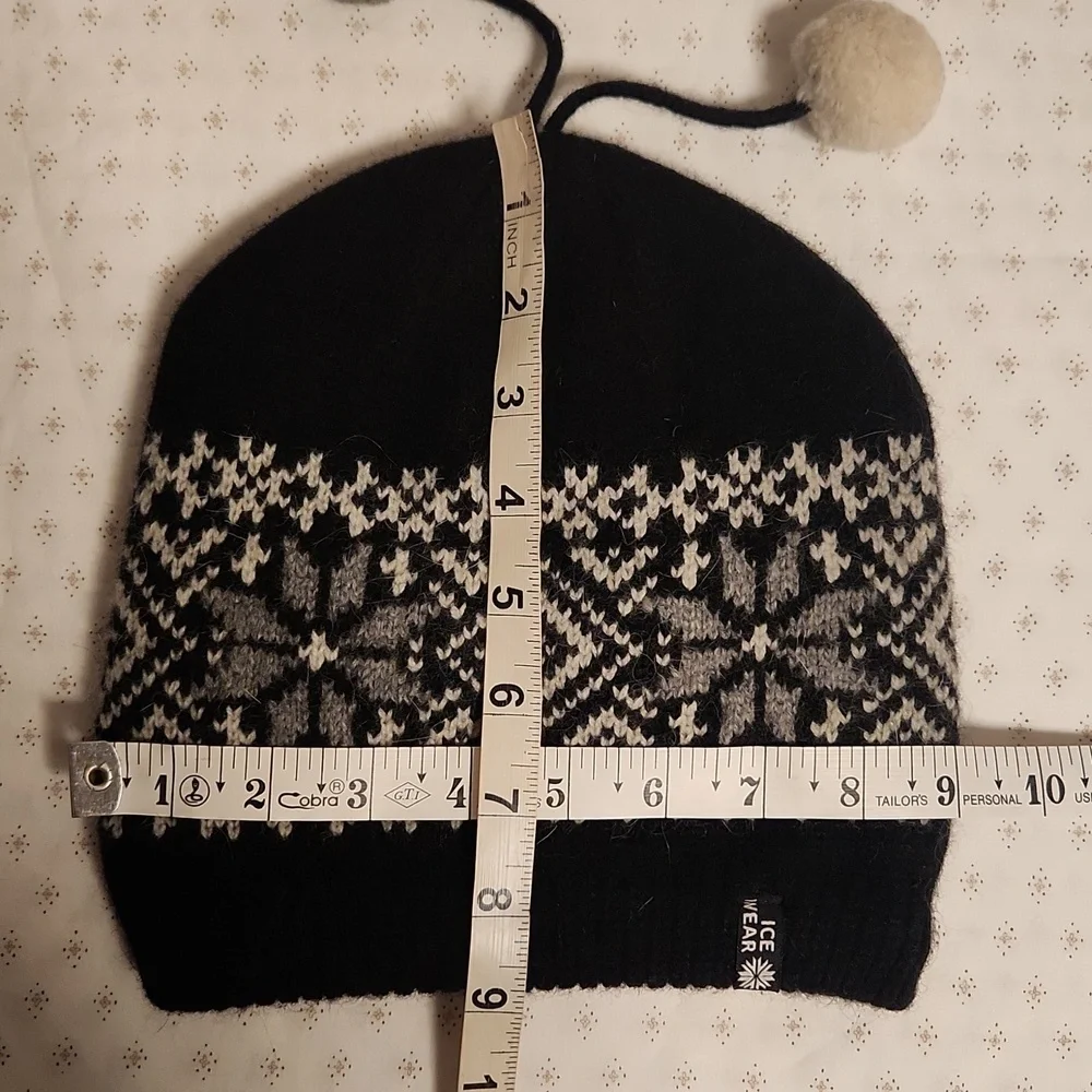 Icewear Papey Angora Blend Wool Black and Gray Winter Pom-Pom Beanie OS Kids